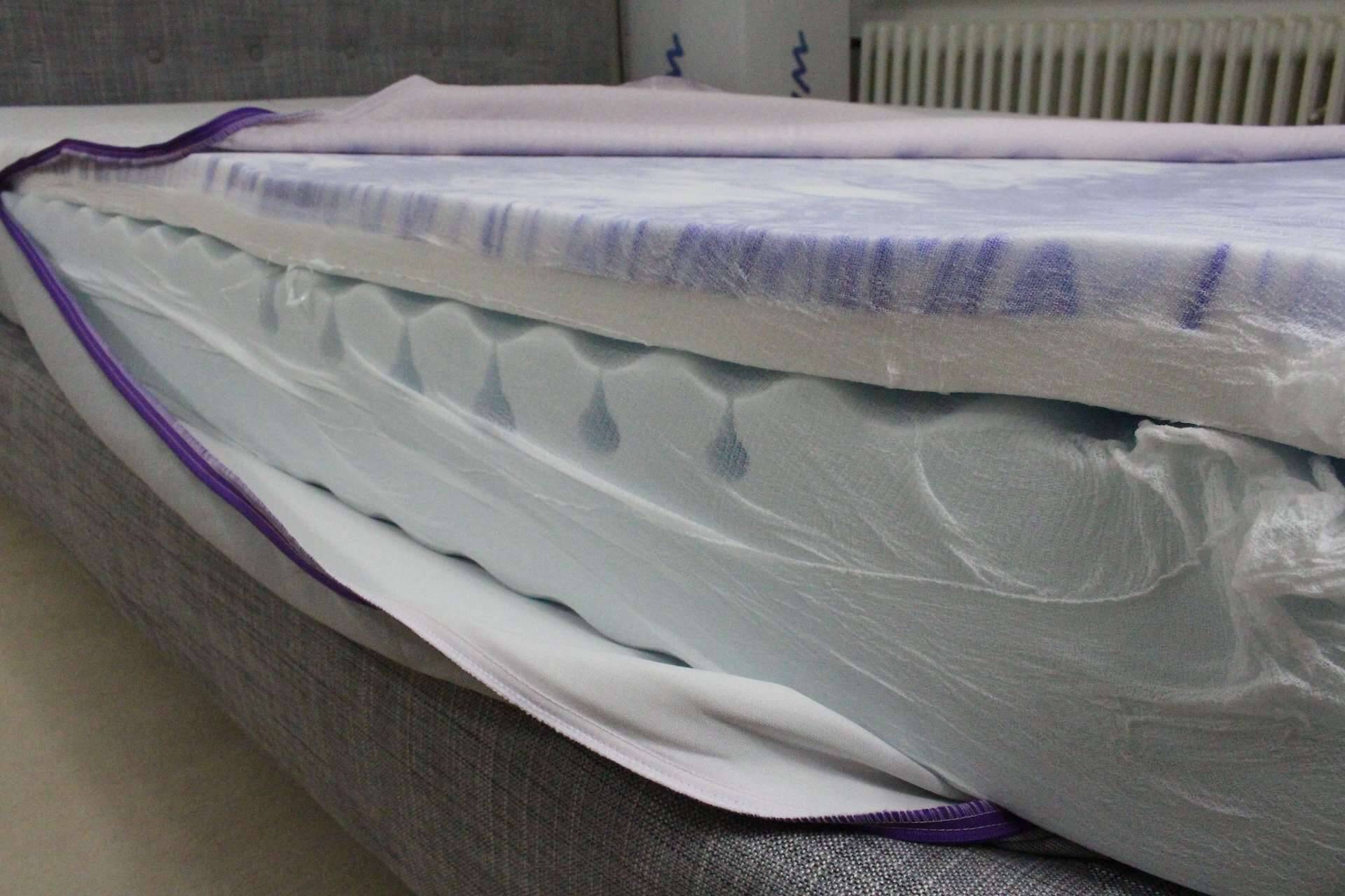 De binnenkant van het Wave by M line matras